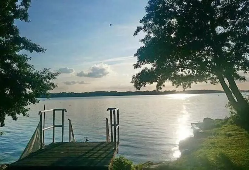 Hotelli Wald  Und Seeblick Camp