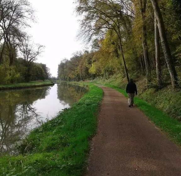 Majatalo Chez Casimir