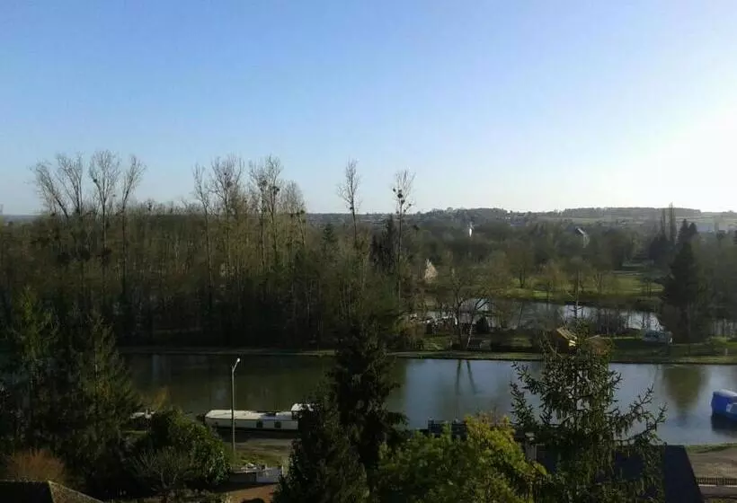 Majatalo Chez Casimir