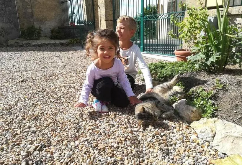 Majatalo Chez Casimir