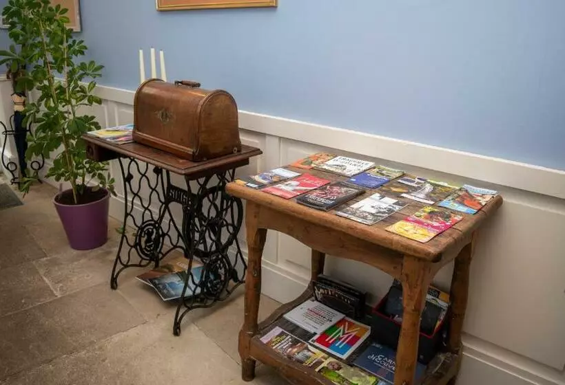 Majatalo La Fee Maison