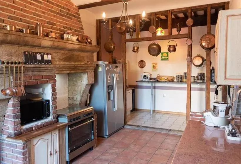 Majatalo La Fee Maison