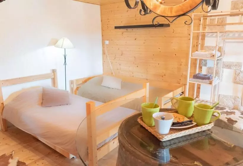 Majatalo La Fee Maison