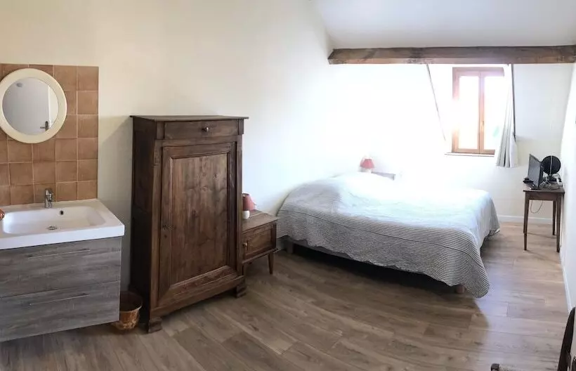 Majatalo La Jonquière