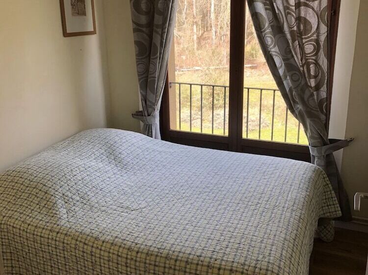 بنسيون La Jonquière