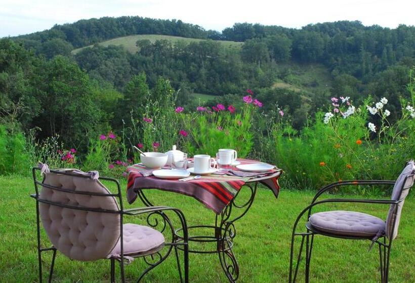 펜션 La Maison De Bazugues