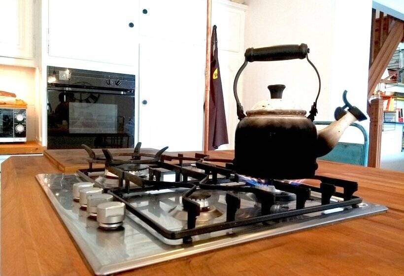 Пансион La Maison Folia