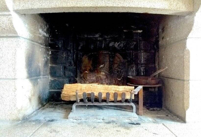 Пансион La Maison Folia