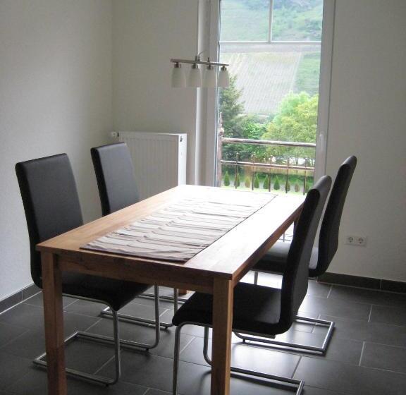 פנסיון Weingut Goeres