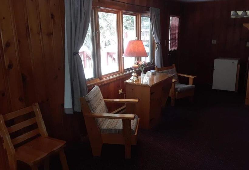 The "new" Baldwins Resort