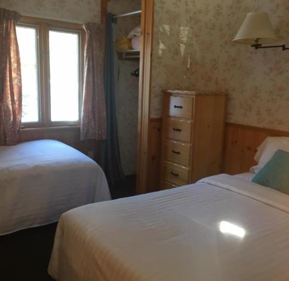 The "new" Baldwins Resort