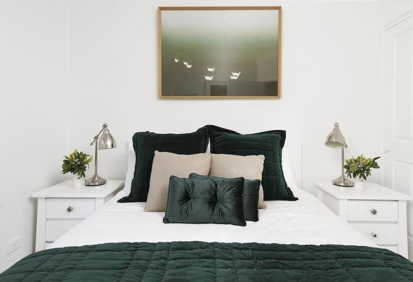 The Woods Farm Jervis Bay