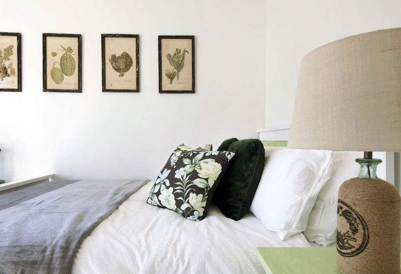 The Woods Farm Jervis Bay