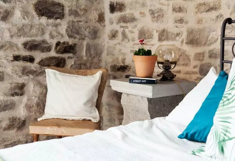 Aamiaismajoitus (B&B) Ca Luni