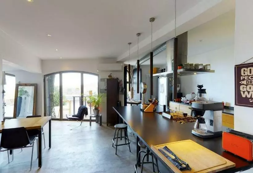 Aamiaismajoitus (B&B) Metafort