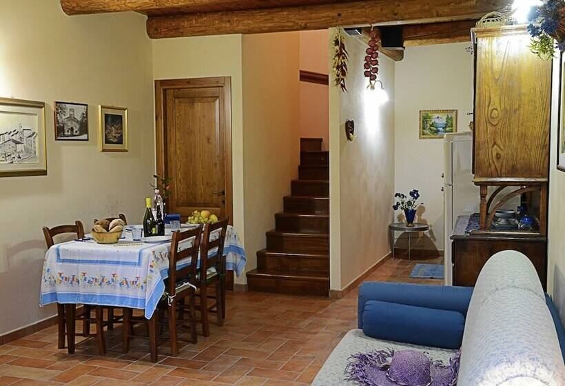 Country Cottage In Marche With Swimming Pool
