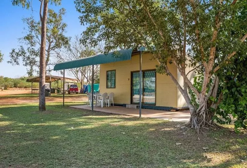 ホテル Aaok Lakes Resort And Caravan Park