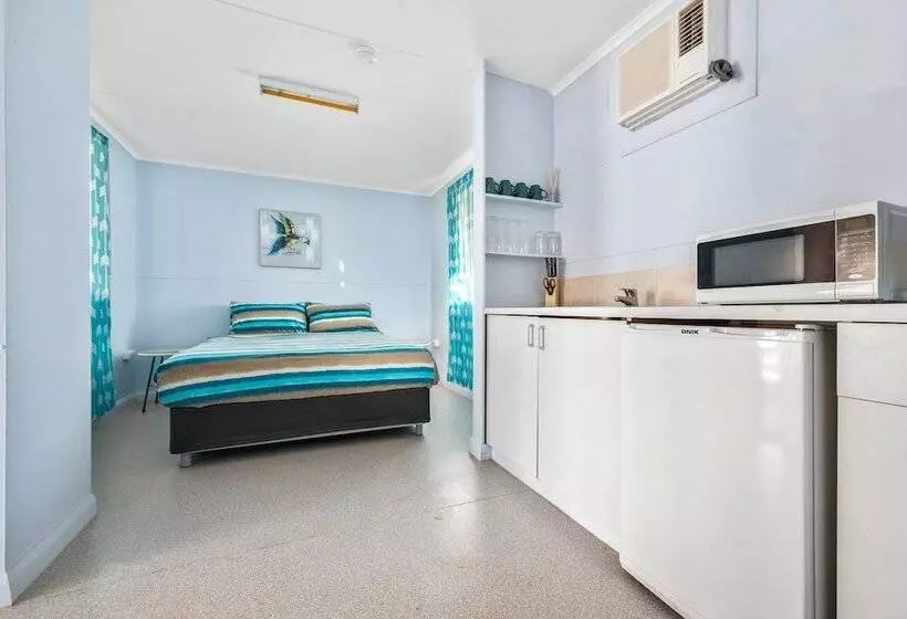 ホテル Aaok Lakes Resort And Caravan Park