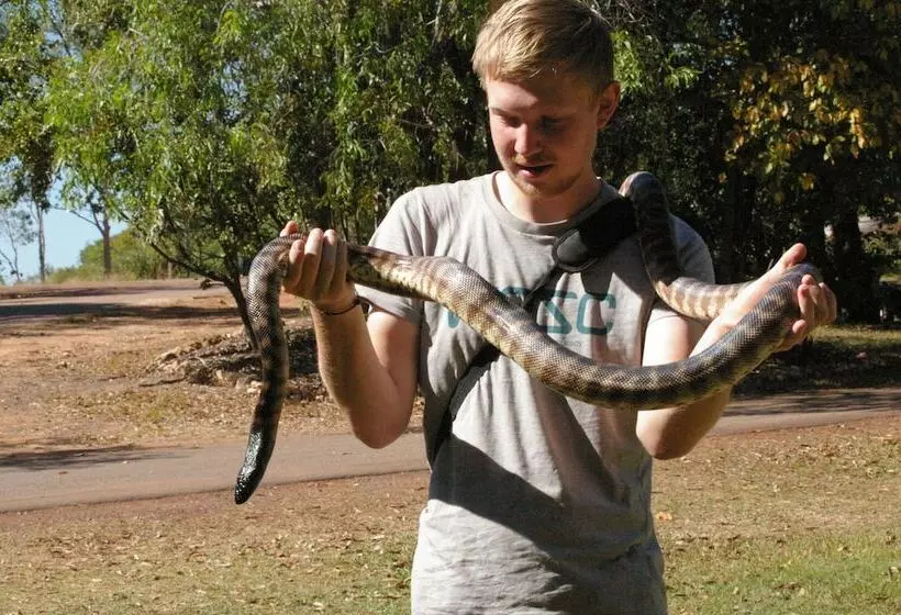 ホテル Aaok Lakes Resort And Caravan Park