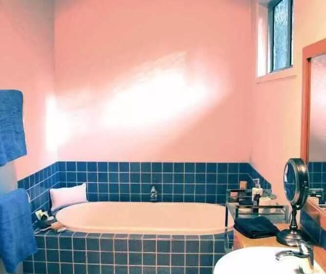 Hotelli Blue Lake Lodge