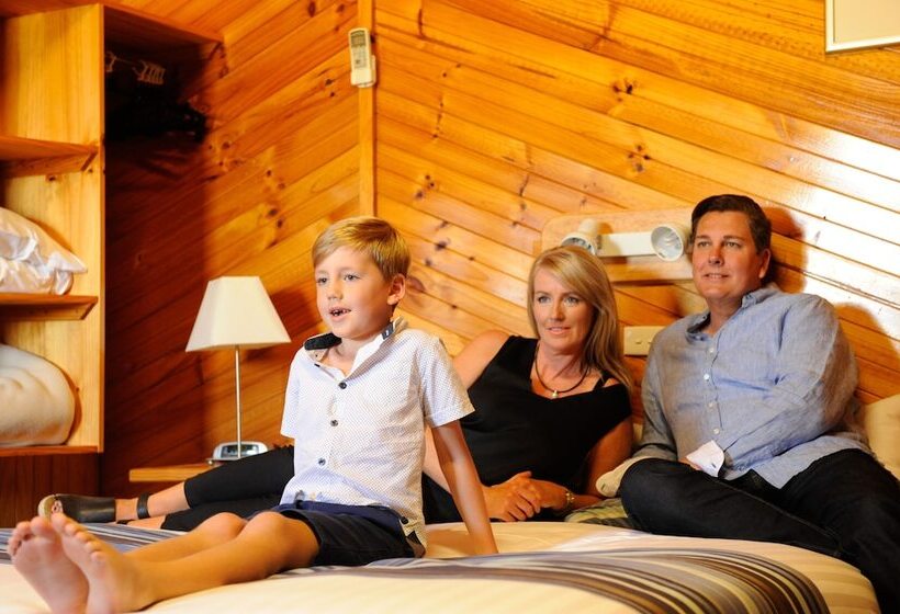 호텔 Big4 Low Head Tourist Park