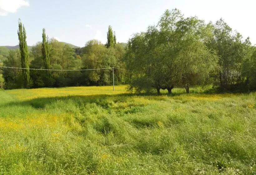 Maaseutuhotelli Agriturismo Monti Sibillini Camperato