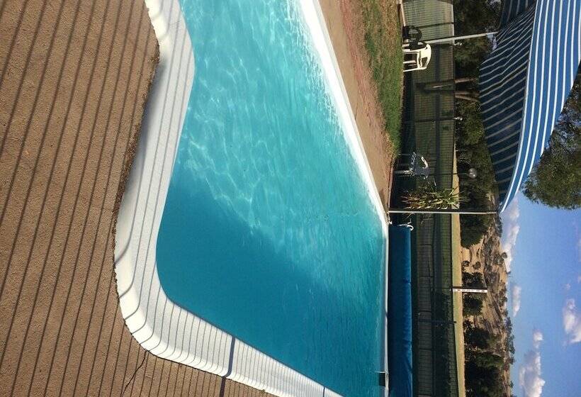 מוטל Jugiong Motor Inn