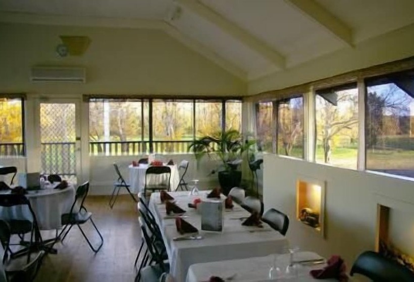 Мотель Jugiong Motor Inn