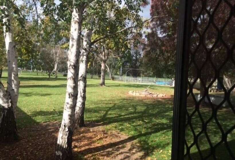 מוטל Jugiong Motor Inn