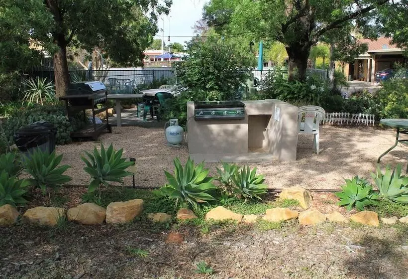 モーテル Orana Motor Inn