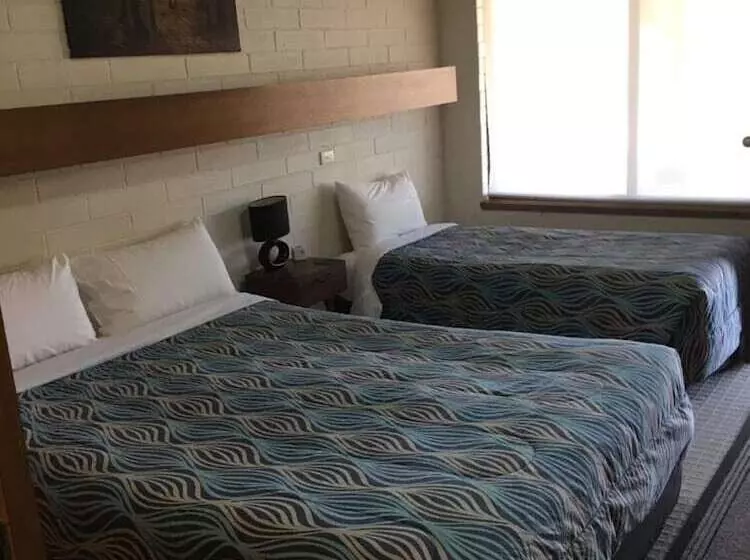 モーテル Orana Motor Inn