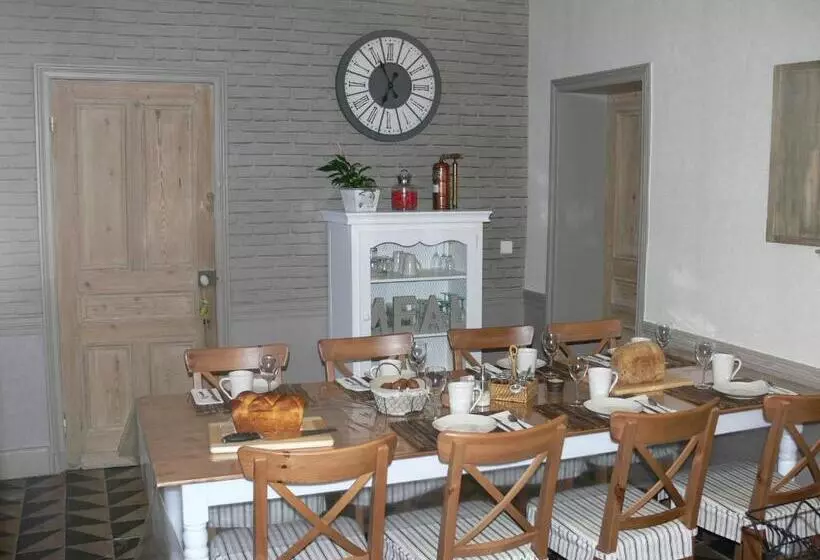 Majatalo Bed&b La Ferme De L'ostrevent