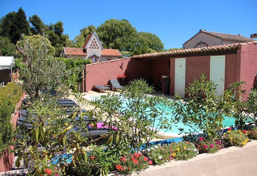 膳宿费 Château Coquelicot