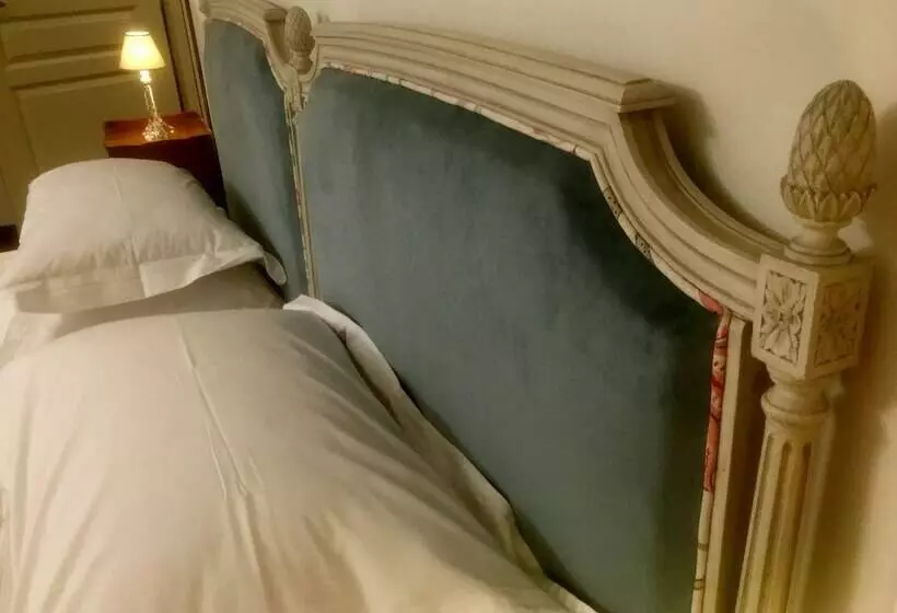 ペンション Château De La Ville Voisin