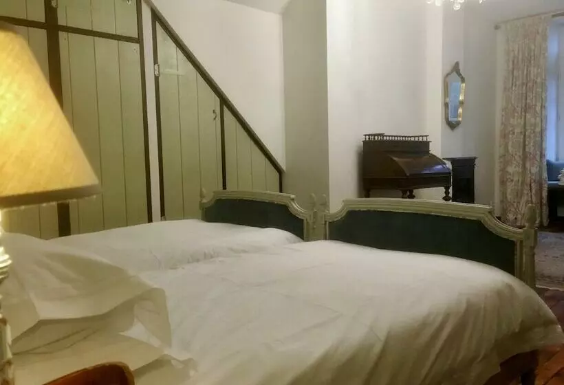 ペンション Château De La Ville Voisin