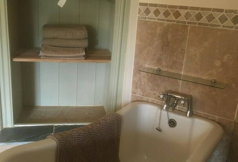 ペンション Château De La Ville Voisin