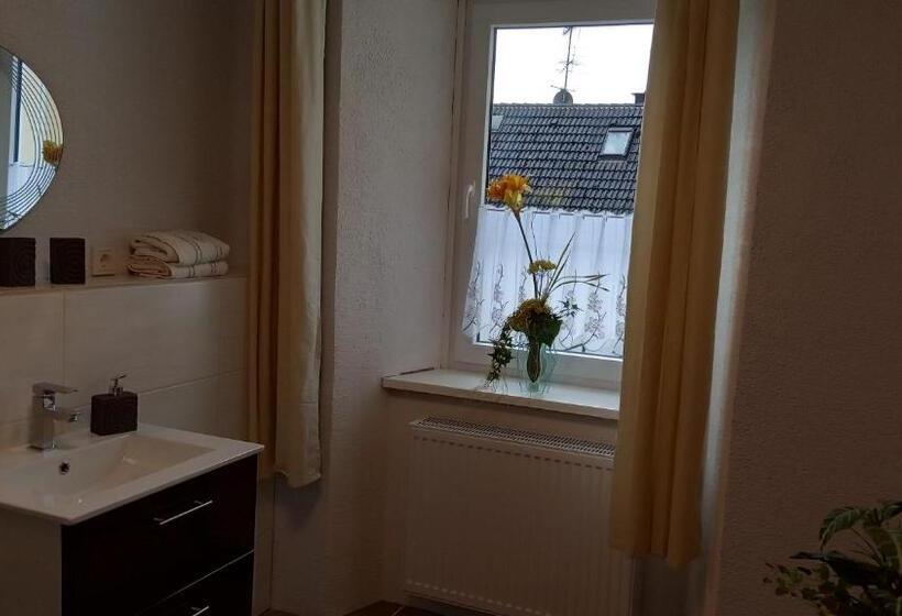 بنسيون Gästehaus Café Frank