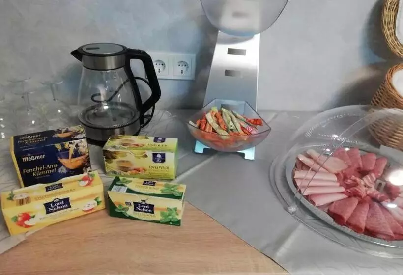 Majatalo Gästehaus   Café Frank