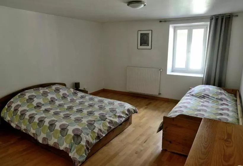 ペンション Refuge Du Vieux Bourg