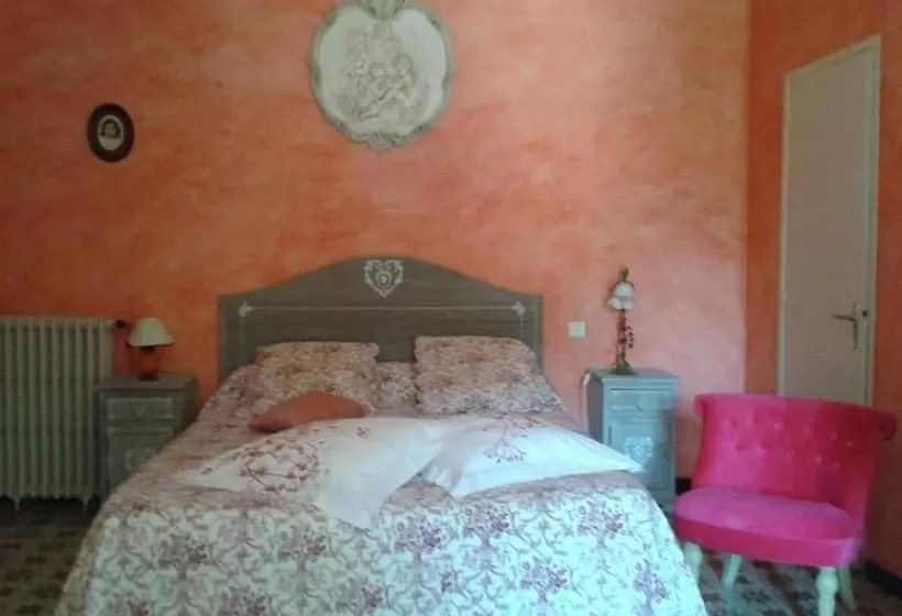 پانسیون Room In Guest Room   Room Countryside The House Of Josepha