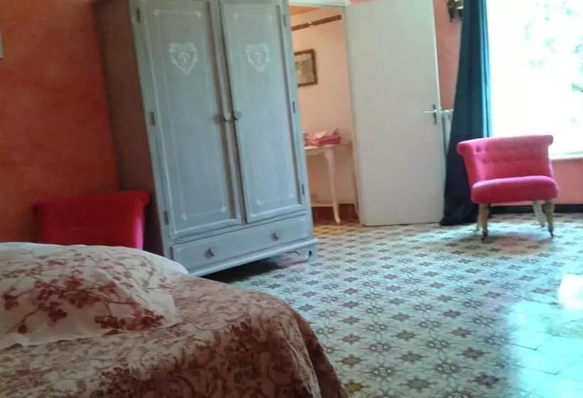 پانسیون Room In Guest Room   Room Countryside The House Of Josepha