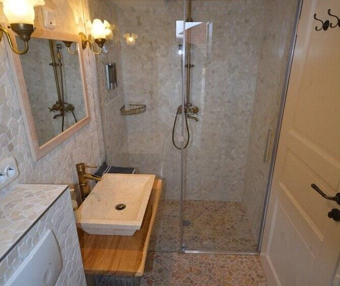 膳宿费 Sieben Berge Haus