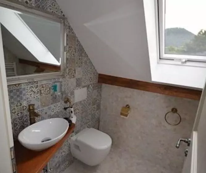 Majatalo Sieben Berge Haus