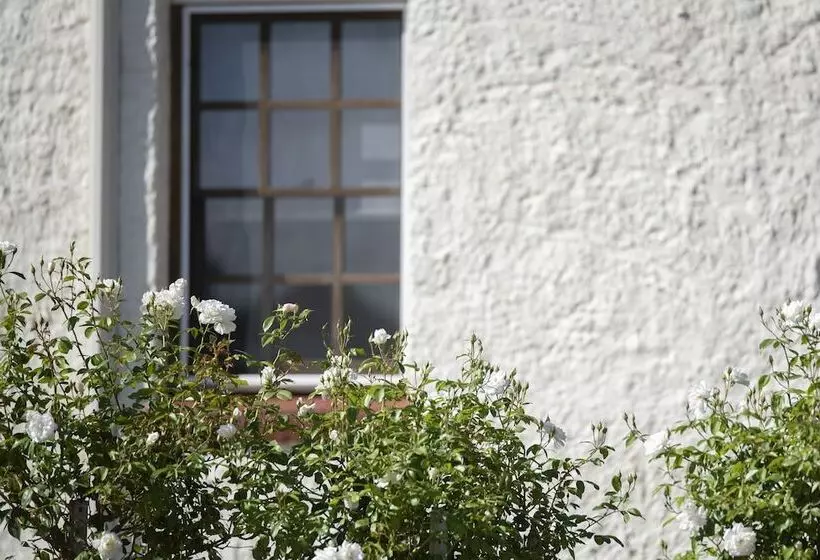 Majatalo The Nest At Gundaroo