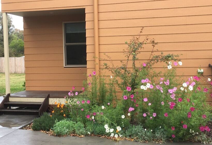 ペンション The Nest At Gundaroo