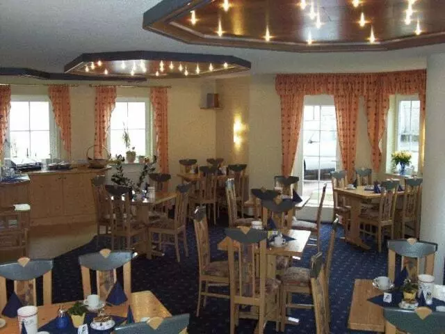 Majatalo Waldeck Garni