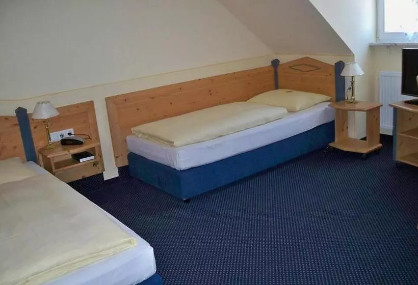 Majatalo Waldeck Garni