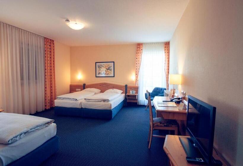 Pensão Waldeck Garni