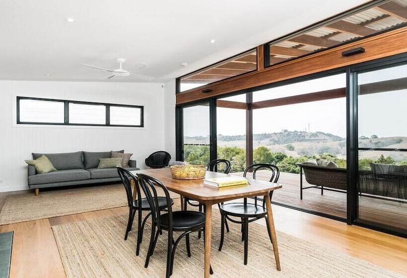 Your Luxury Escape Carinya Cottages 4