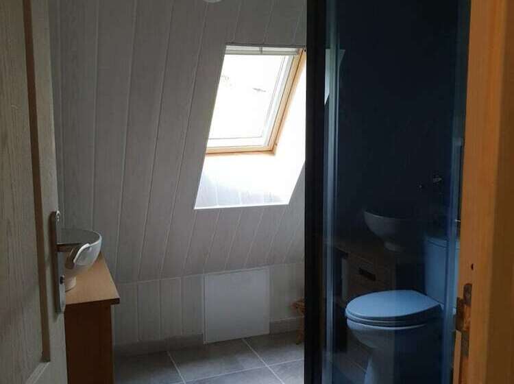 تختخواب و صبحانه Bed In Bellongue